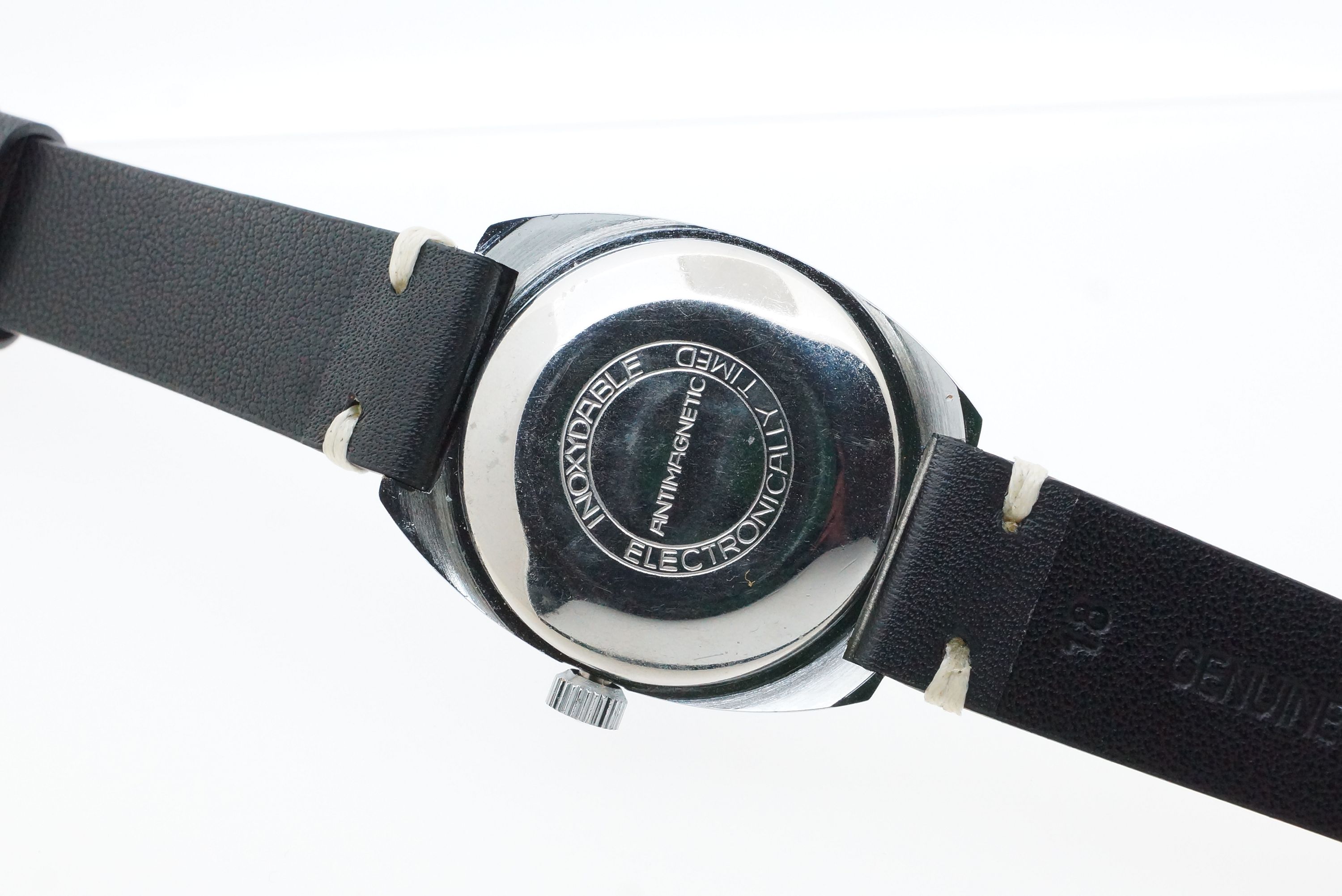 Ruhla Digital Scheibenuhr – UMF 24-00 (1975)