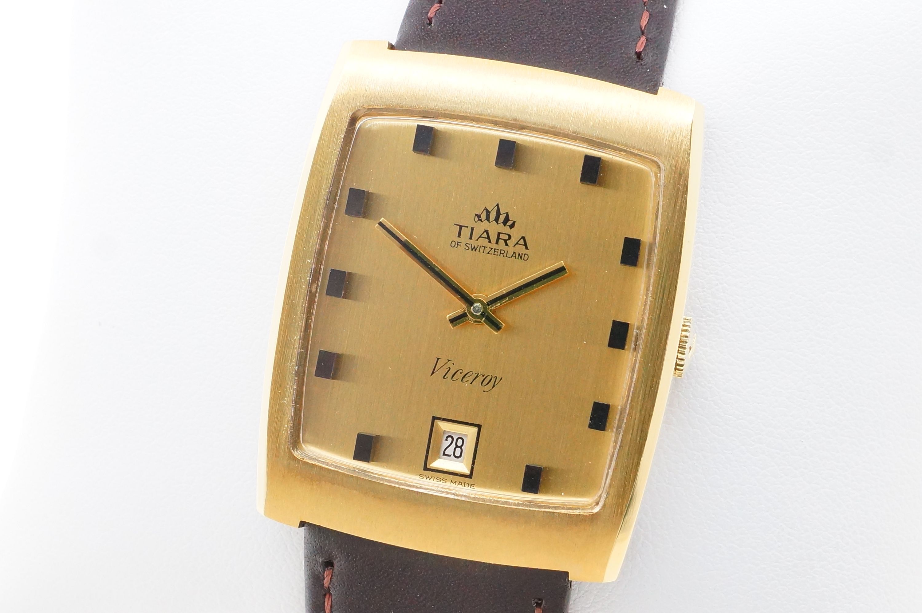 Tiara Viceroy – Peseux 1046