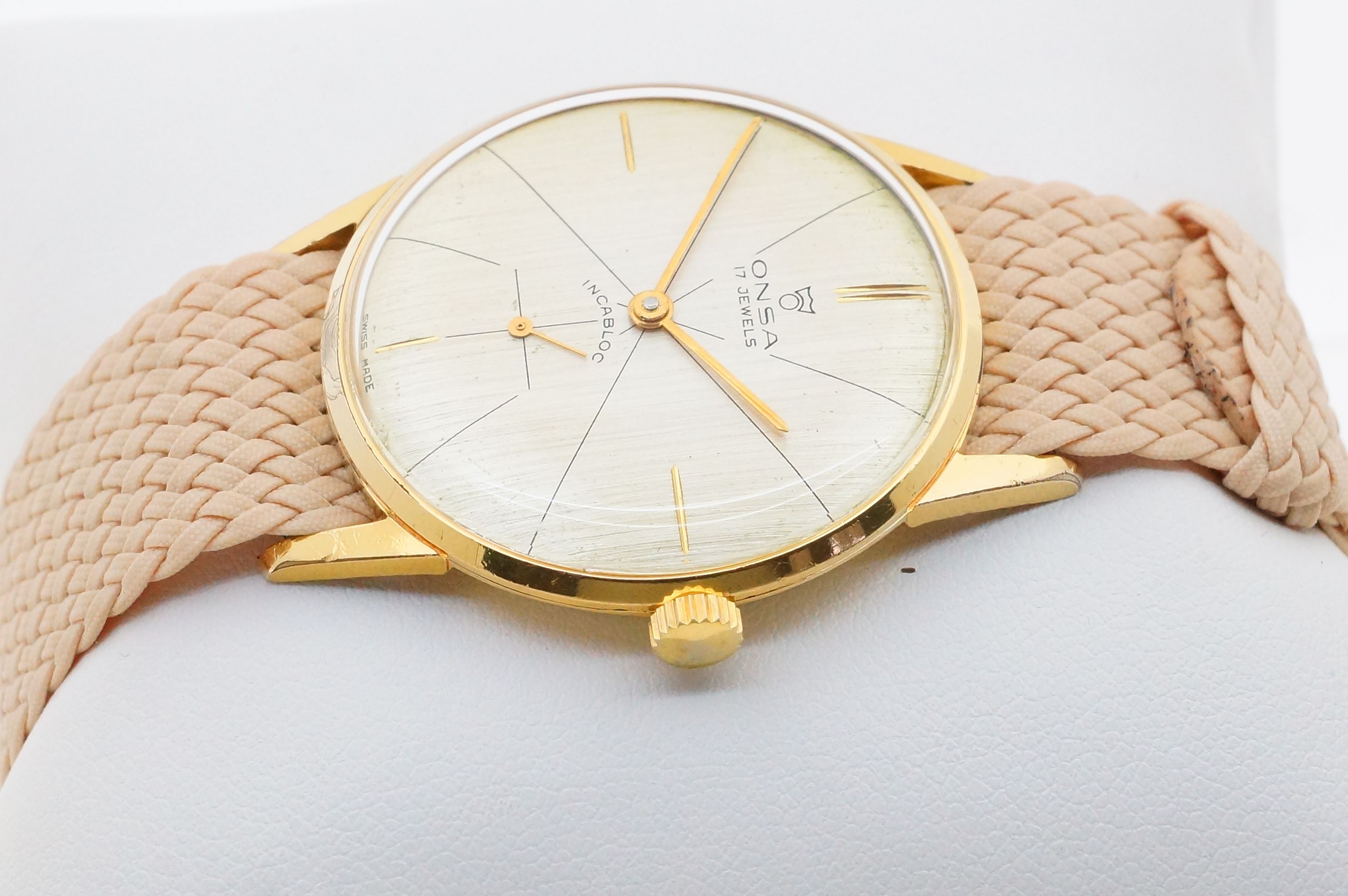 Onsa 17 Jewels – Peseux 330