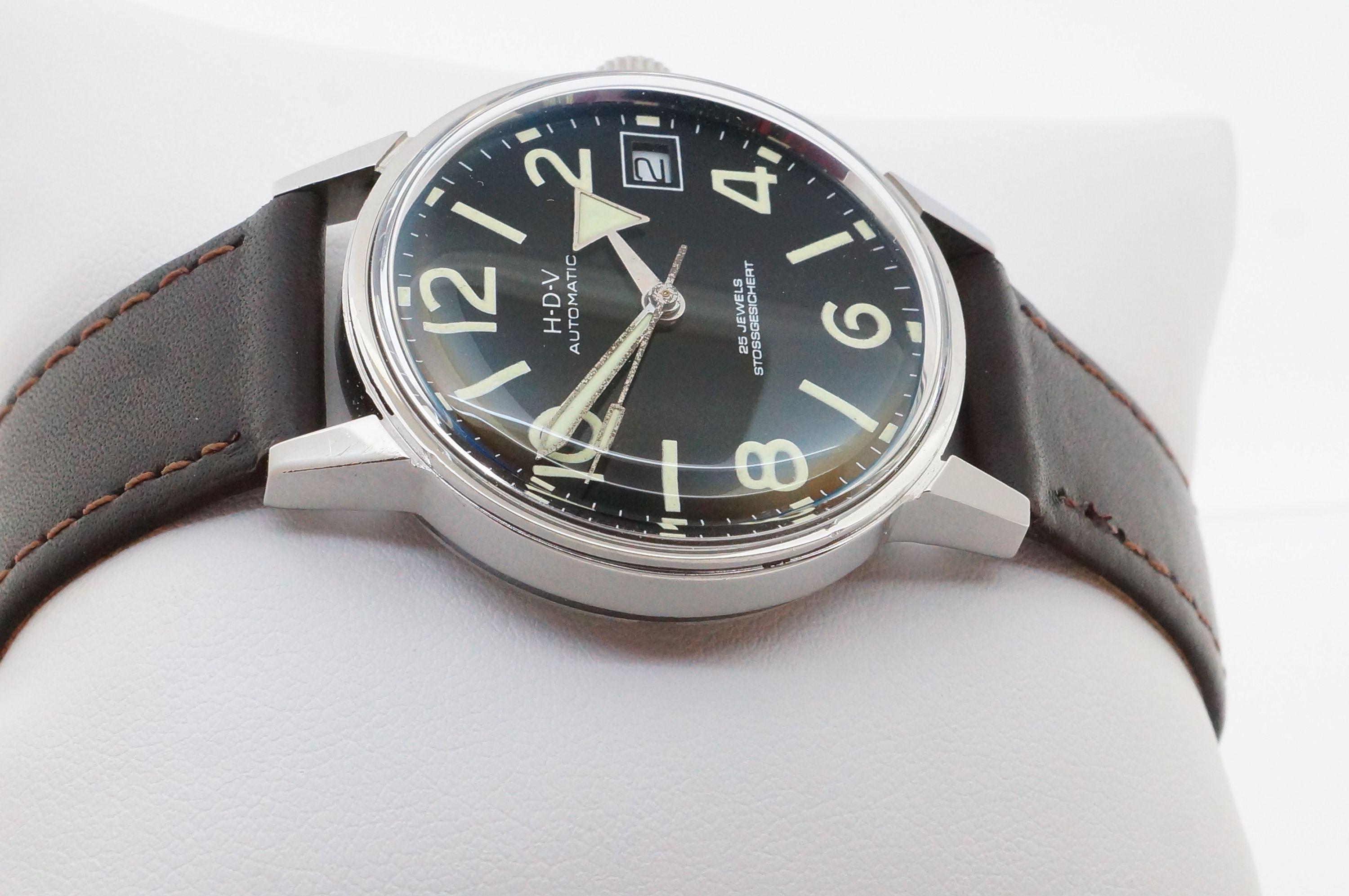 HDV Automatic 25 Jewels – PUW 1661S