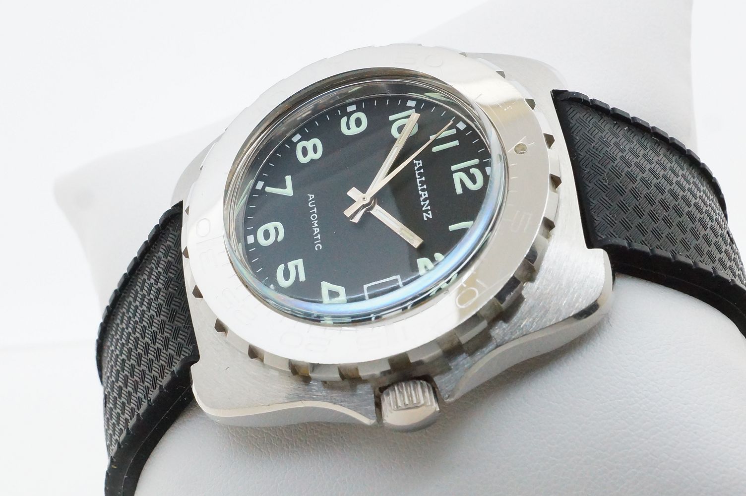 Allianz Automatic Taucheruhr 20 ATU – PUW 1561