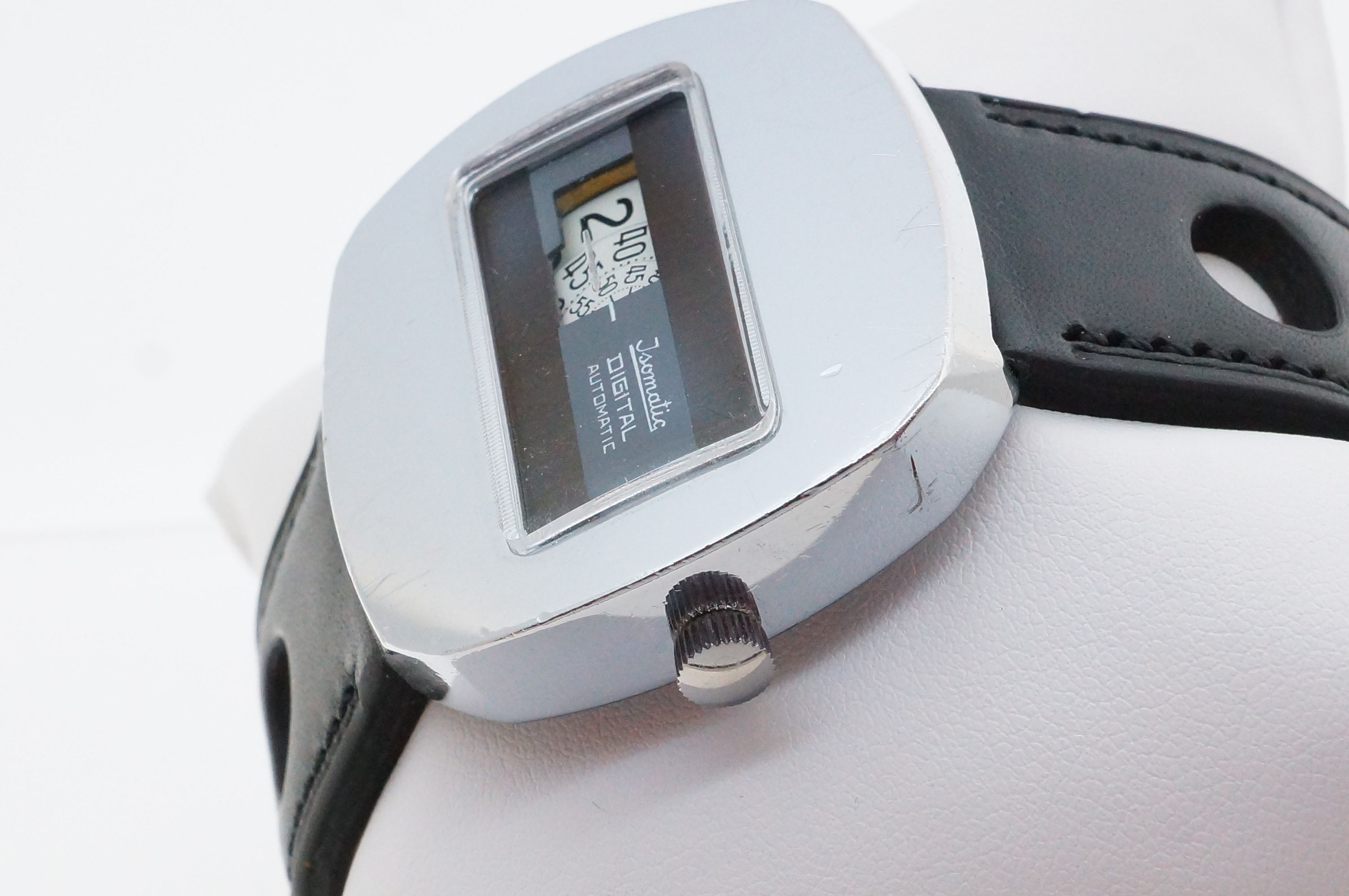 Isomatic Digital Automatic Scheibenuhr – Förster 221