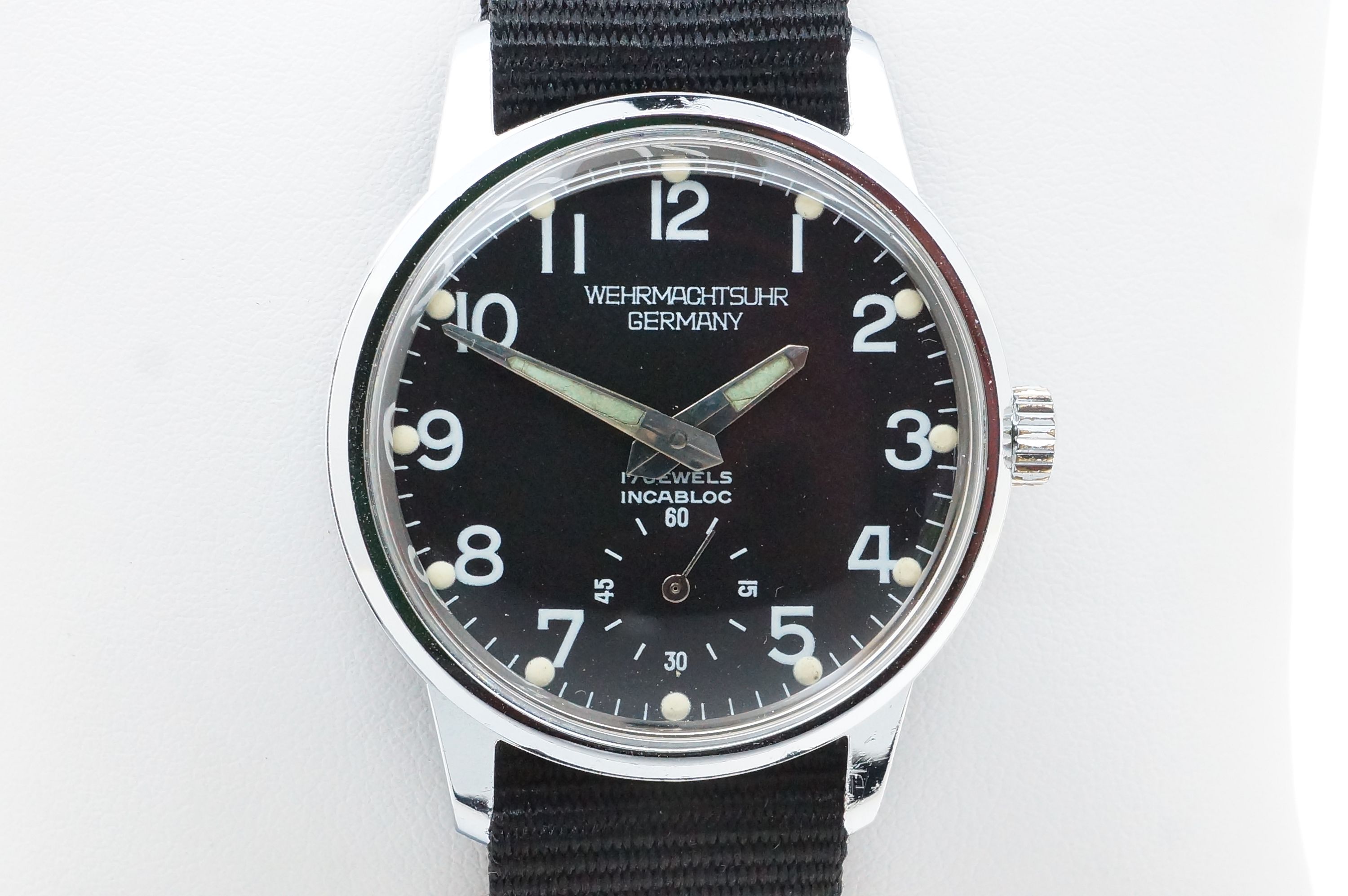 Wehrmachtsuhr Germany 17 Jewels – Unitas 6376 (1986)