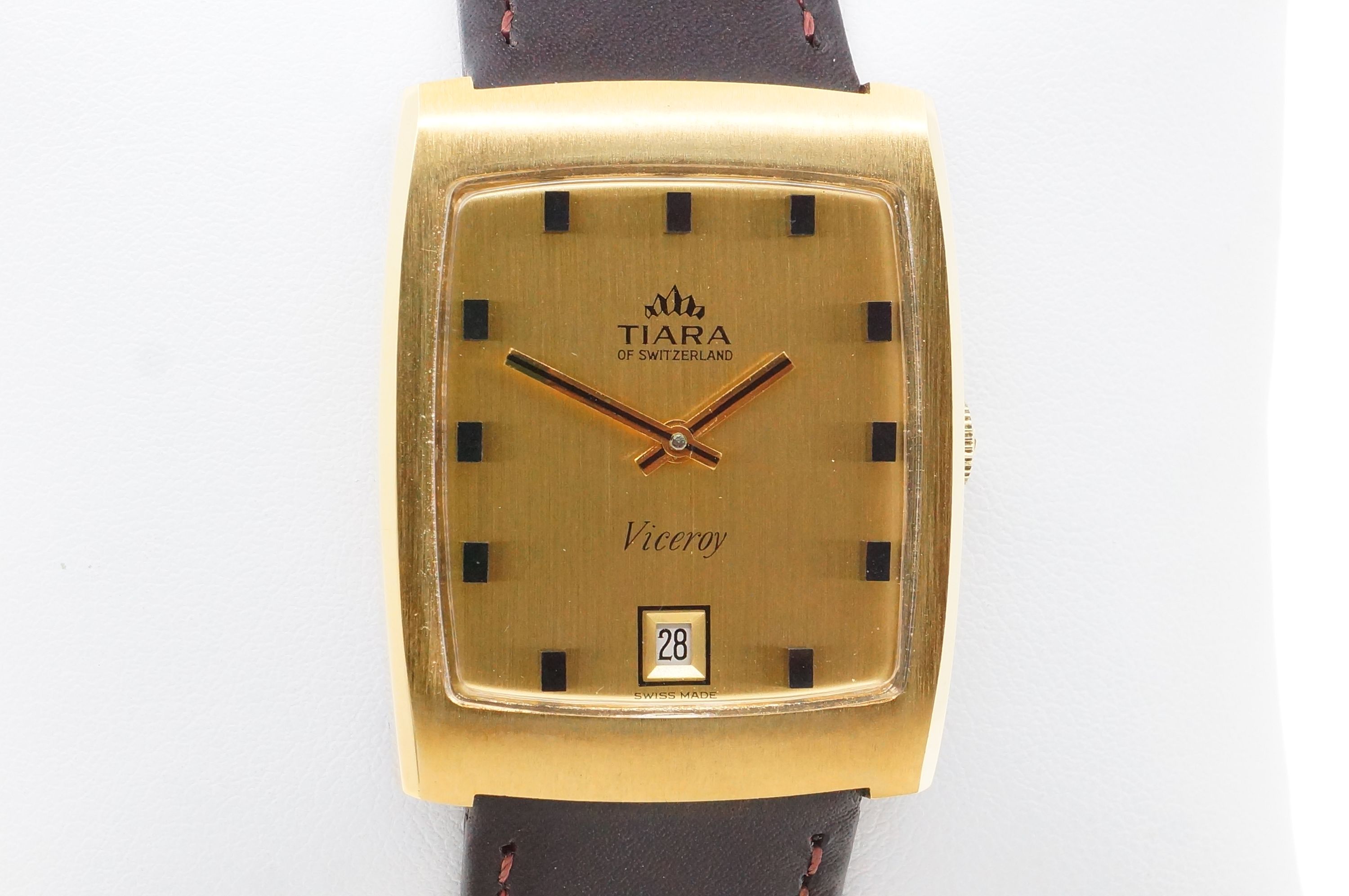 Tiara Viceroy – Peseux 1046