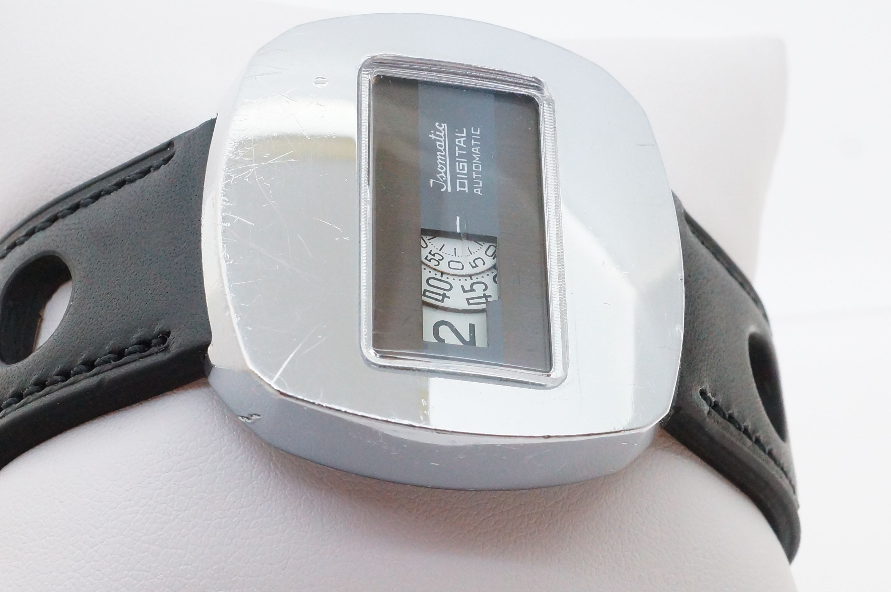 Isomatic Digital Automatic Scheibenuhr – Förster 221