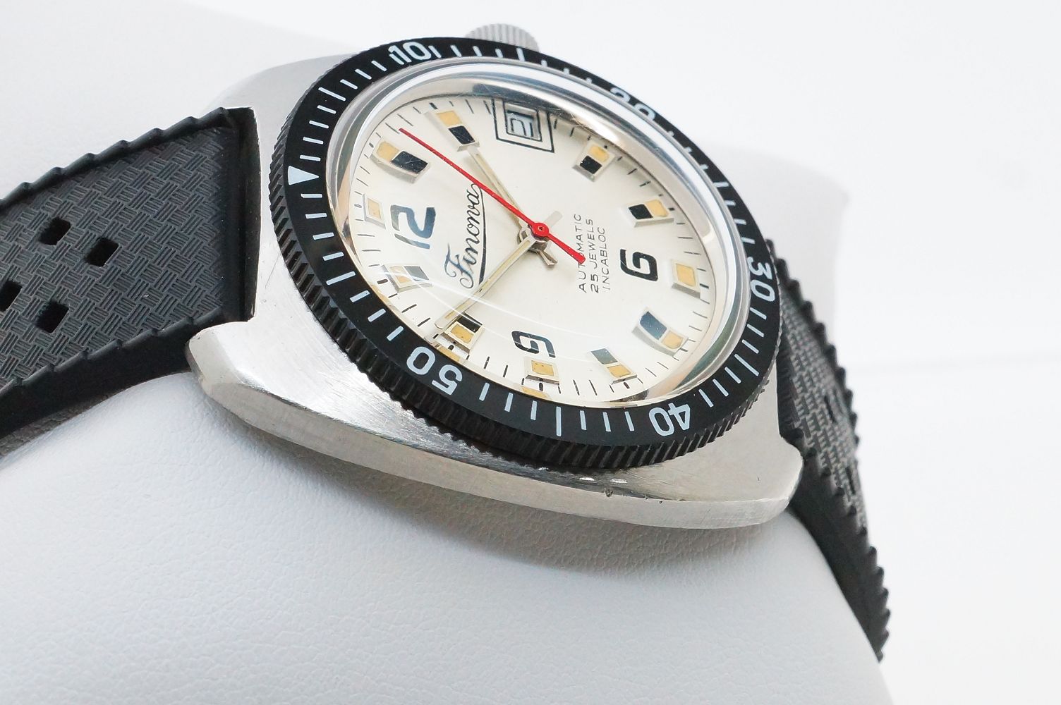 Finowa Automatic Taucheruhr TS200 – PUW 1561