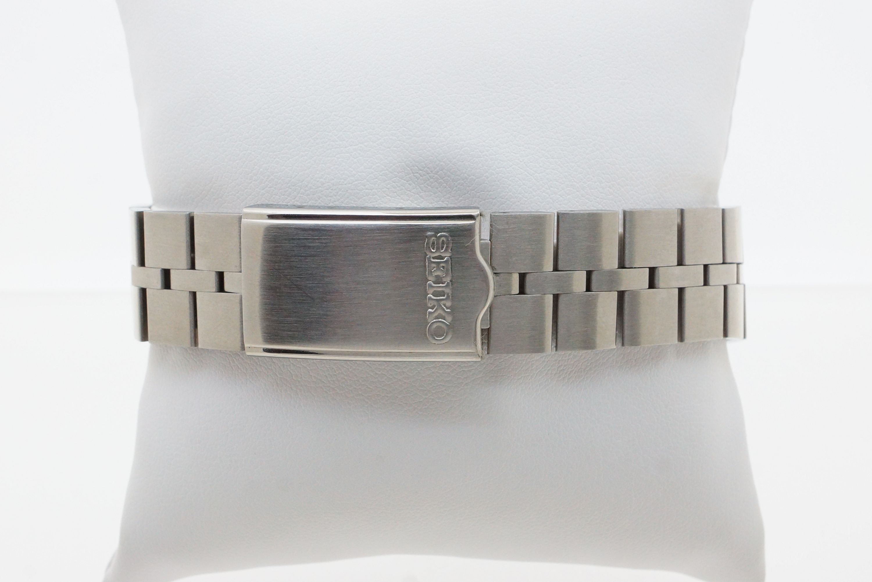 Seiko 6138-0040 Automatic Chronograph Bullhead – Kaliber 6138B (1974)