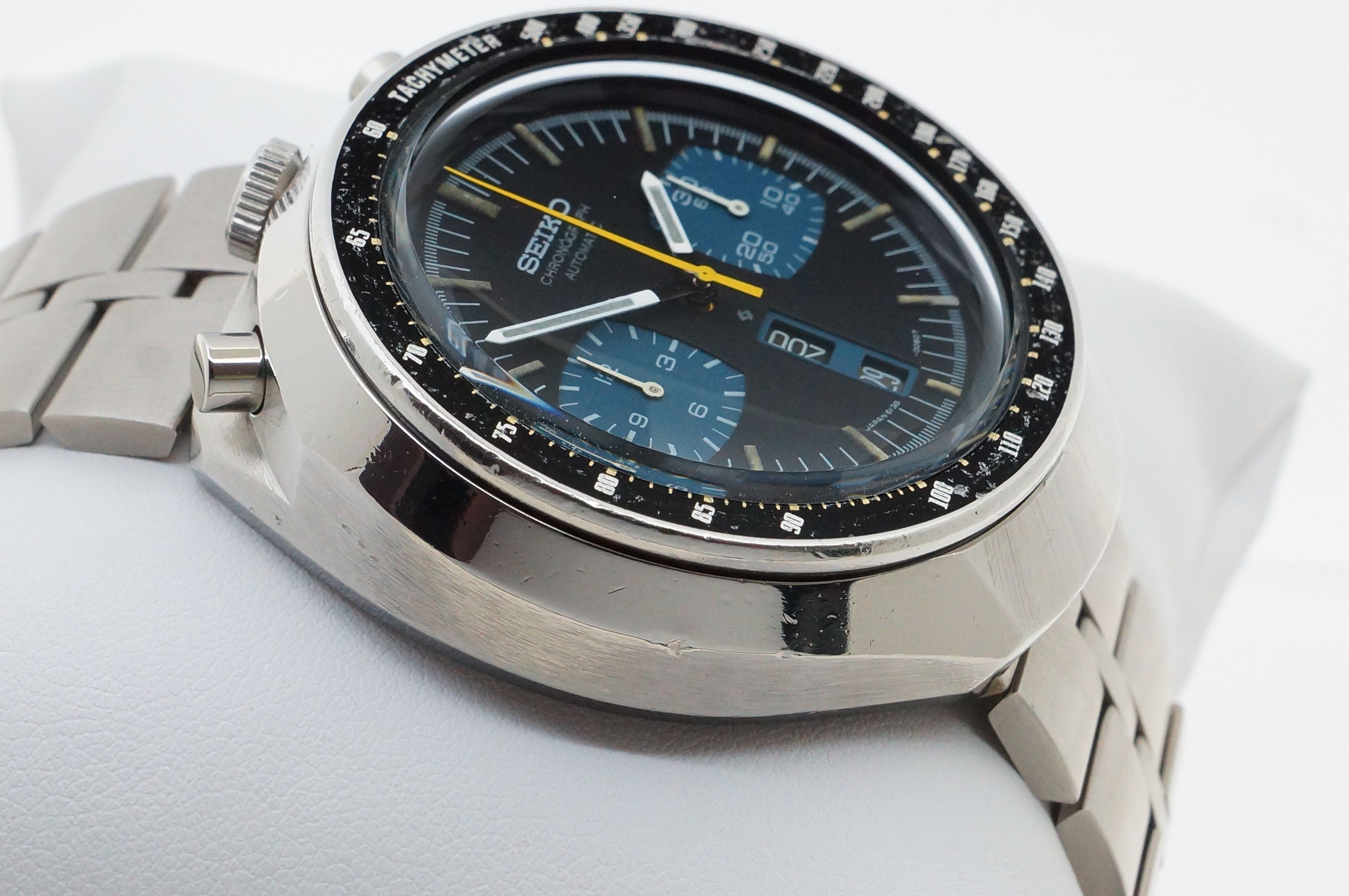 Seiko 6138-0040 Automatic Chronograph Bullhead – Kaliber 6138B (1974)