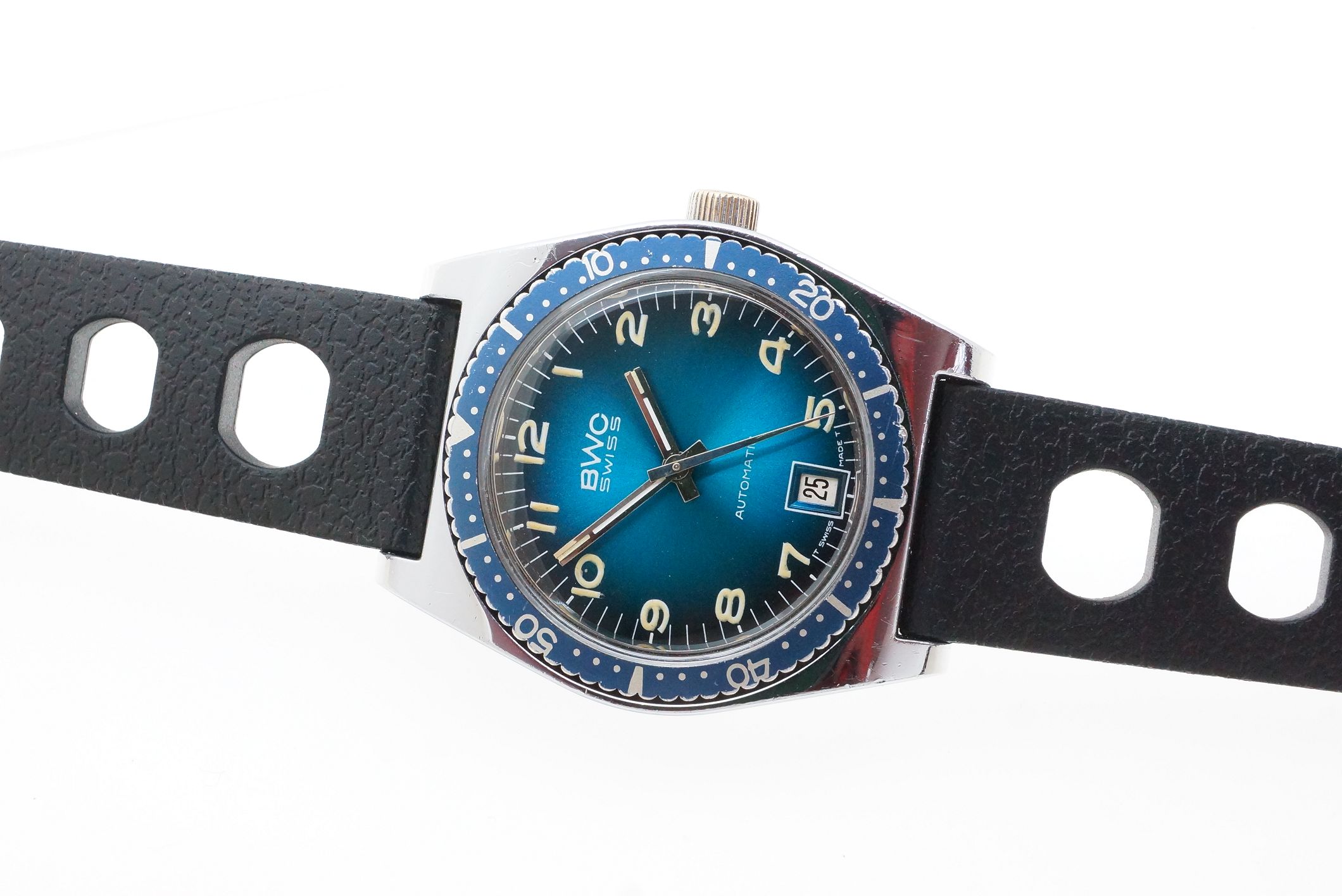 BWC Swiss Automatic Taucher 100M – ETA 2783